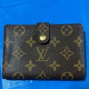 Louis Vuitton Monogram  Wallet  Brown with Gold KISS Lock